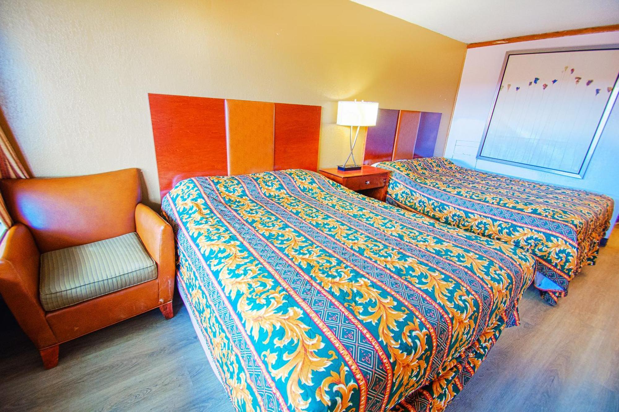 Virginia Hotel 2*