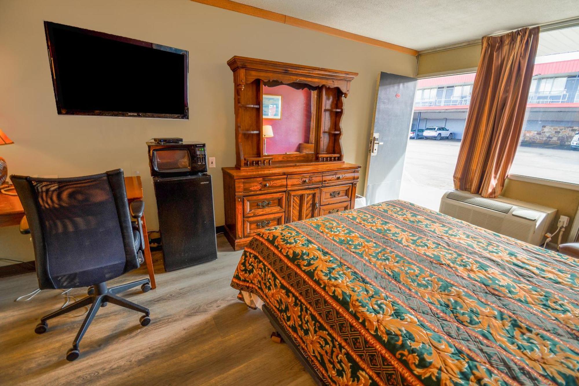 Virginia Hotel Pearisburg